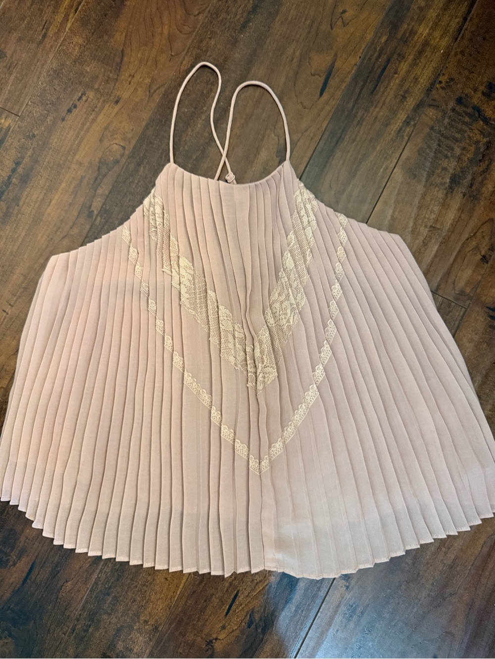 Astr Pleated Lace-Trim Camisole in
Dusty Rose Medium
